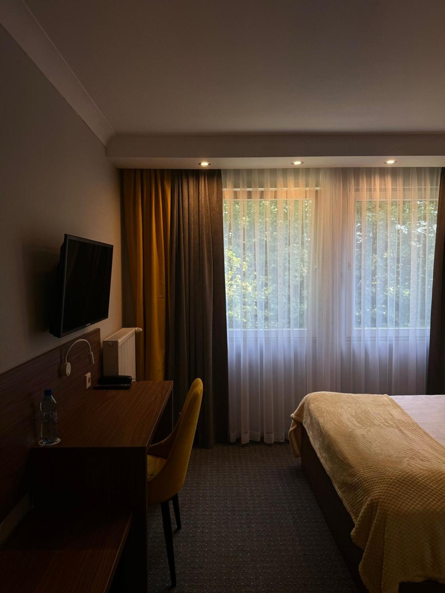 Hotel Europa Elblag Ngoại thất bức ảnh